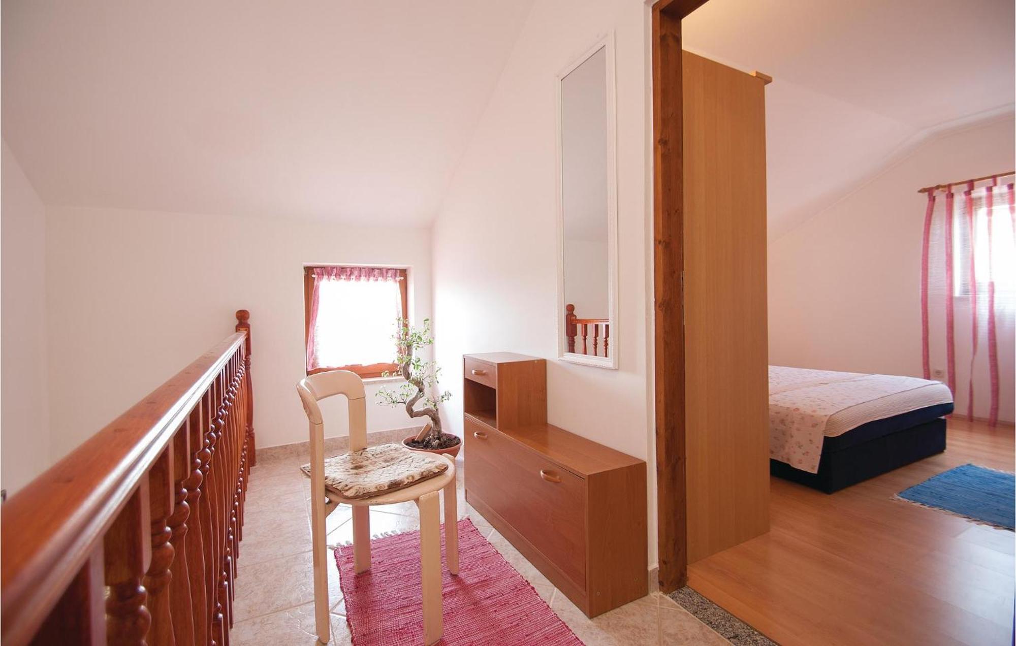 Stunning apartment in Rovinj with 2 Bedrooms&WiFi Buitenkant foto